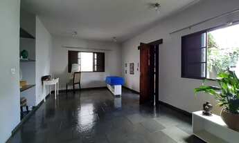 Imagem 6: Casa de 03 Quartos, 02 Suítes, Ampla Varanda, 04 Vagas de Garagem - Morada da Colina