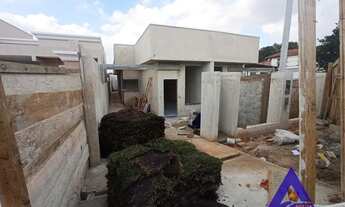 Imagem 2: Casa para Venda em Araucária, Fazenda Velha, 3 dormitórios, 1 suíte, 2 banheiros, 2 vagas