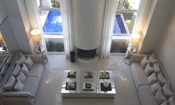 Imagem 5: Casa Alto Padrão, Mobiliada, 3 dormitórios c/ suíte, 3 andares, 540 m² no Pedra Branca - P