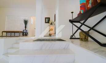 Imagem 5: Casa de condomínio para venda tem 395 metros quadrados com 4 quartos