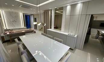 Imagem 3: Casa para venda tem 225 m. com 4 quartos sendo suíte TODA REFORMADA. FICA TUDO. <br&gt