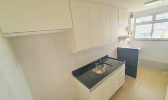 Imagem 2: 2 Quartos andar alto, a duas quadras do mar