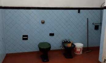 Imagem 5: Terreno de 408 m2 ( 10 x 40 ) com casa térrea de 250 m2 + edícula para incorporação ou loc