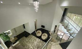 Imagem 3: Casa de condomínio para venda tem 600 metros quadrados com 3 quartos