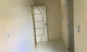 Imagem 3: Casa mobiliada 2/4 c/ garagem em Village