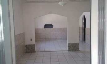 Imagem 5: Aluga-se casa ampla