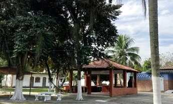 Imagem 5: Sítio com piscina, churrasqueira, quintal gramado, casa com 7 quartos grandes, 2 banheiros