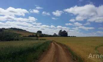 Imagem 4: Terreno de frente para barragem do Capingui em Condominio Fechado