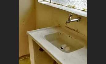 Imagem 5: Quarto com pia Cambuci/ liberdade