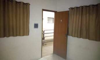 Imagem: Quitinetes Kitinetes no centro de Ourinhos