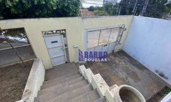 Imagem 5: Vende-se ótima casa no Quilombo com 03 quartos sendo 02 suítes com piscina e churrasqueira