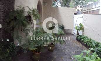 Imagem 2: Casa de 260 metros quadrados no bairro Tijuca com 3 quartos