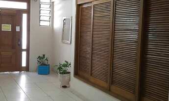 Imagem 2: Apartamento à venda no bairro Santo Antônio - Porto Alegre/RS