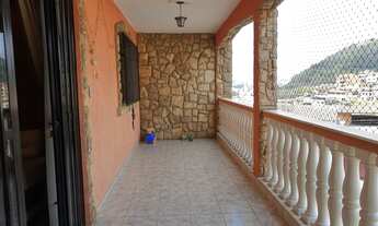 Imagem 4: Casa para venda com 4 quartos no bairro Democrata - Juiz de Fora - MG