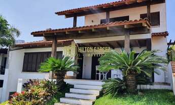 Imagem 2: Linda casa com 4 suítes e piscina na beira rio em Torres