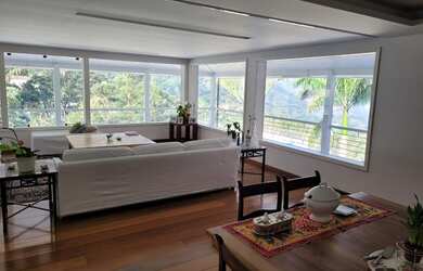 Imagem 10: LINDA RESIDÊNCIA COM VISTA DESLUMBRANTE