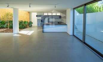 Imagem 6: Casa Alto Padrão com vista permanente para o mar, piscina e área gourmet