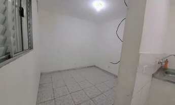 Imagem: Alugo quarto e cozinha