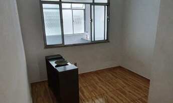 Imagem 4: Vendo uma casa que acomoda duas residências independentes ótima localização