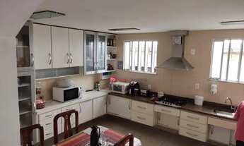 Imagem 4: Casa com 4 dormitórios + Dependência - São Francisco - Niterói/RJ