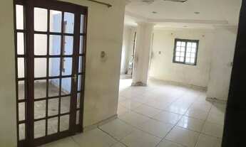 Imagem 3: Casa em frente UFRPE