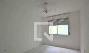 Imagem 7: Apartamento com 1 dormitório para alugar, 45 m² por R$ 700/mês - Camaquã - Porto Alegre/RS