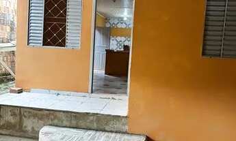 Imagem 2: Aluguel 650,00 Casa com 3 dormitórios