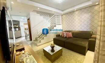 Imagem: MP - Lindo sobrado com 2 dorm, varanda