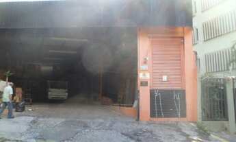 Imagem 6: IMPERDÍVEL - Prédio com 3 pisos