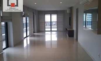 Imagem: Excelente Apto. 198 m², 3 Suítes, Andar