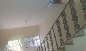 Imagem 2: Casa Nova Iguaçu Jardim Palmares com quintal enorme nova