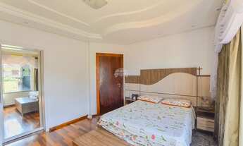 Imagem 6: Sobrado para venda tem 280 metros quadrados com 3 quartos em Pinheirinho - Curitiba - PR