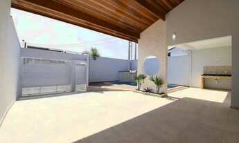 Imagem 2: Casa para venda tem 125 metros quadrados com 3 quartos em Laranja Azeda - Arujá - São Paul