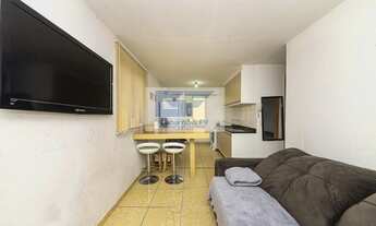 Imagem 2: Apartamento Semi Mobiliado a Venda em Curitiba