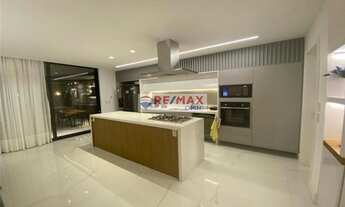 Imagem 7: Casa com 4 quartos à venda, 350 m² por R$ 2.950.00