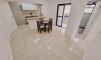 Imagem 2: Apartamento para aluguel com 2 quartos, vaga de garagem, lazer, na quadra da praia em Sant