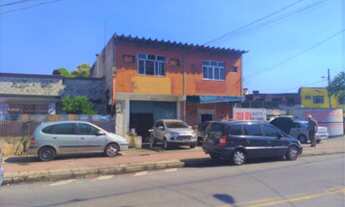 Imagem: Conjunto comercial contíguo formado por