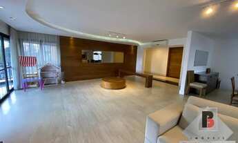 Imagem 5: Apartamento para aluguel e venda possui 255 metros quadrados com 4 quartos