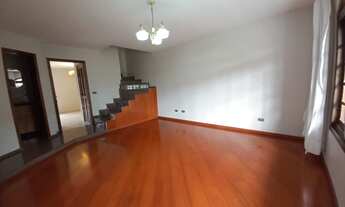 Imagem 3: EXCELENTE RESIDÊNCIA COM EDÍCULA NOS FUNDOS COM 4 QUARTOS