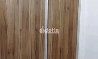 Imagem 3: Casa à venda, 2 quartos, 1 suíte, 2 vagas, Jardim Holanda - Uberlândia/MG