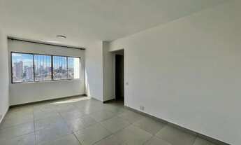 Imagem 4: Apartamento em andar alto, muito ensolarado, ótimo estado na Vila Ipojuca