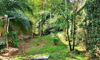 Imagem 6: Casa de três quartos Córrego Grande para aluguel anual