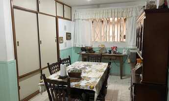 Imagem 7: Rua Tranquila e arborizada