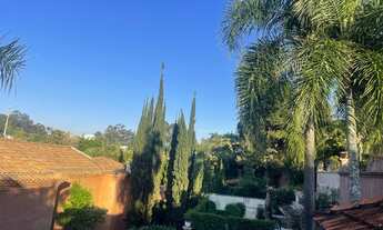 Imagem 2: Casa de condomínio sobrado para venda tem 671 metros quadrados com 4 quartos