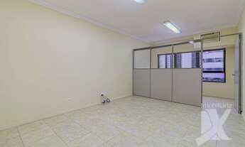 Imagem 4: Conjunto, 33 m² - venda por R$ 230.000,00 ou aluguel por R$ 980,00/mês - Água Verde - Curi