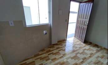 Imagem 2: Kitnet sem contrato, incluso luz, água e internet