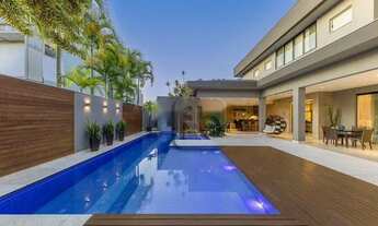 Imagem 4: Magnifica casa com 760m², 5 suítes, 10 banheiros, lazer completo, 4 vagas - Barra da Tijuc