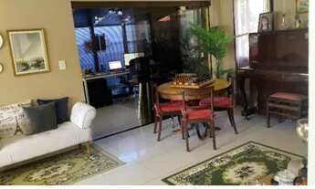 Imagem 5: Casa Condomínio Santa Mônica Residências para venda com 750 ms de terreno e com 5 qts ( 3