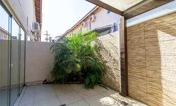 Imagem 3: Casa de condomínio sobrado para venda possui 107 metros quadrados com 3 quartos