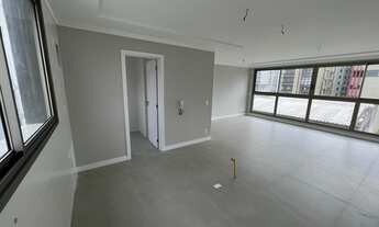 Imagem 2: Apartamento de 03 suítes com 108 m2 de área privativa no Centro de Florianópolis/SC